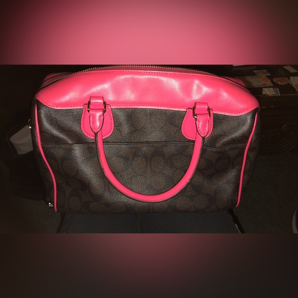 Coach bag good condition - Picture 2 of 2